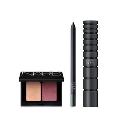 Le mascara et le coffret contour des yeux Climax ExtremeLe mascara et le coffret contour des yeux Climax Extreme
