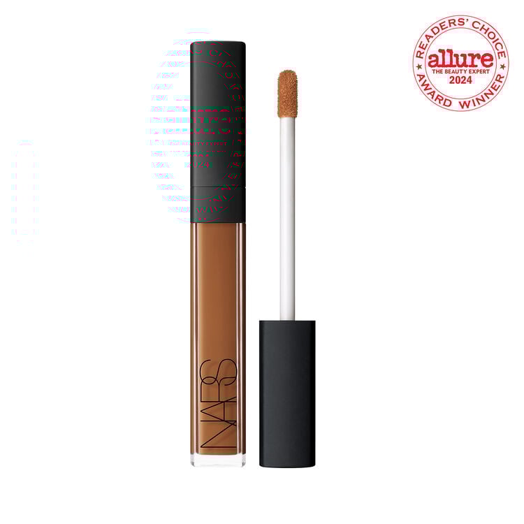 Radiant Creamy Concealer, Café Display zoomed image number 1: Radiant Creamy Concealer, Café