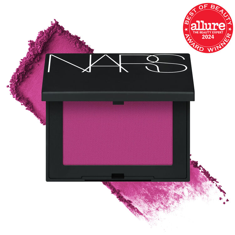 Display zoomed image number 1: Powder Blush, 952 Teased