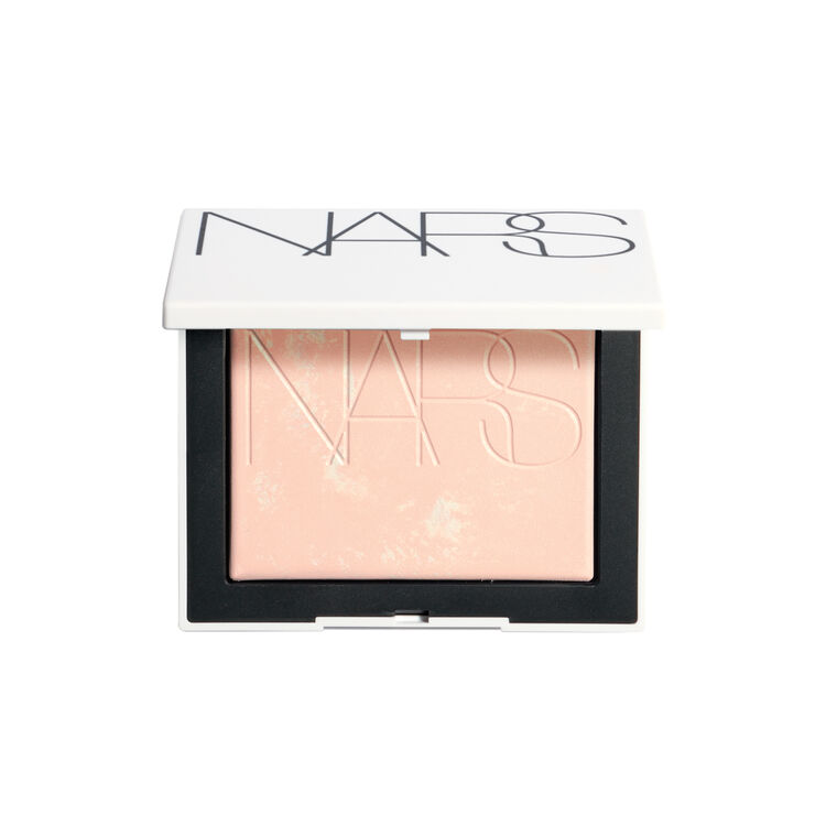 Display zoomed image number 1: Light Reflecting&trade; Prismatic Powder - Pressed, Twinkle