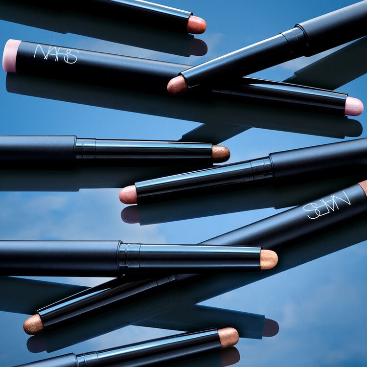 Total Seduction Eyeshadow Stick, Ablaze Display zoomed image number 11: Total Seduction Eyeshadow Stick, Ablaze