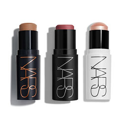 The Multiple Luminizing SetThe Multiple Luminizing Set, 