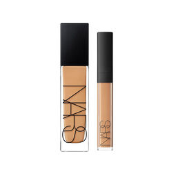 The Radiant Creamy Concealer & Foundation BundleThe Radiant Creamy Concealer & Foundation Bundle, 