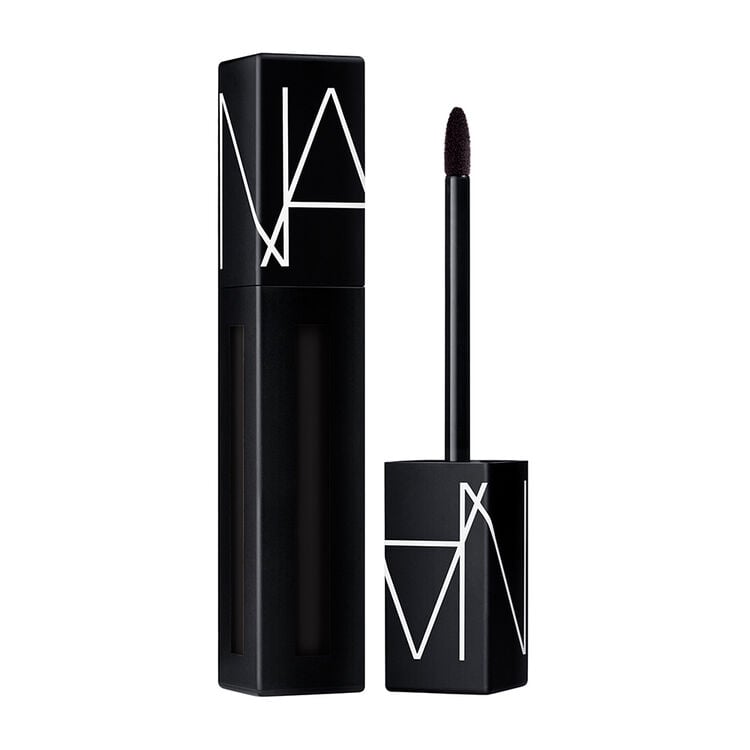 Powermatte Lip Pigment, Paint It Black Display zoomed image number 1: Powermatte Lip Pigment, Paint It Black