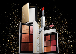 HOLIDAY COLLECTION 2023