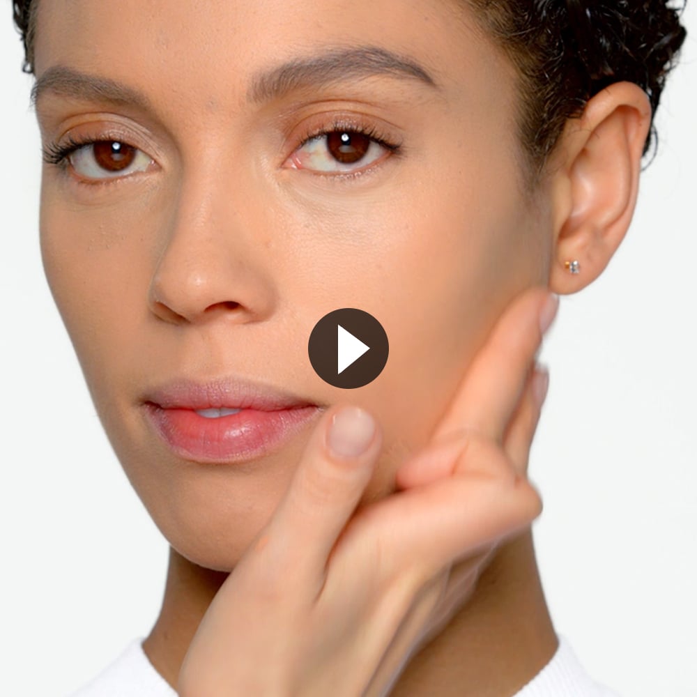 How to Apply NARS' Soft Matte Complete Foundation | NARS